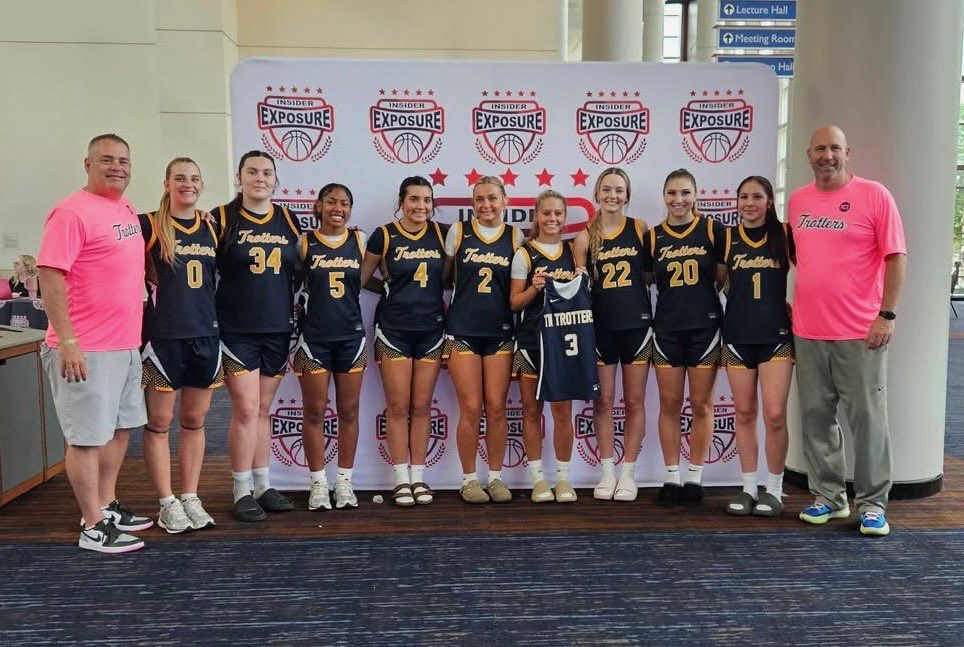 TN Trotters Armes team photo